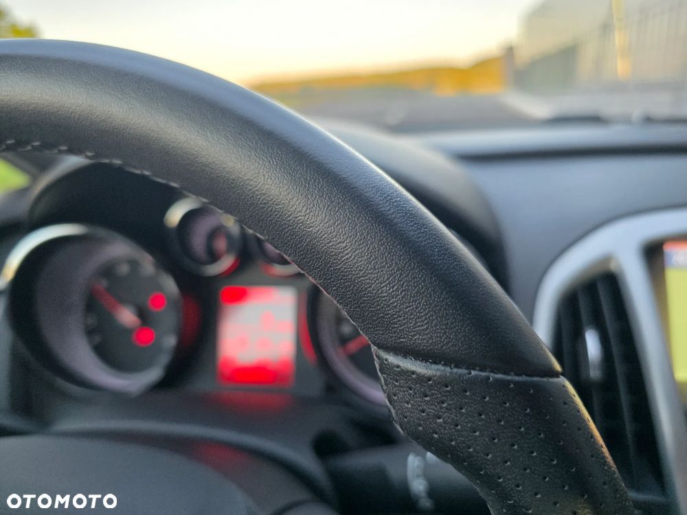 Opel Astra 2.0 CDTI Sport S&S - 21