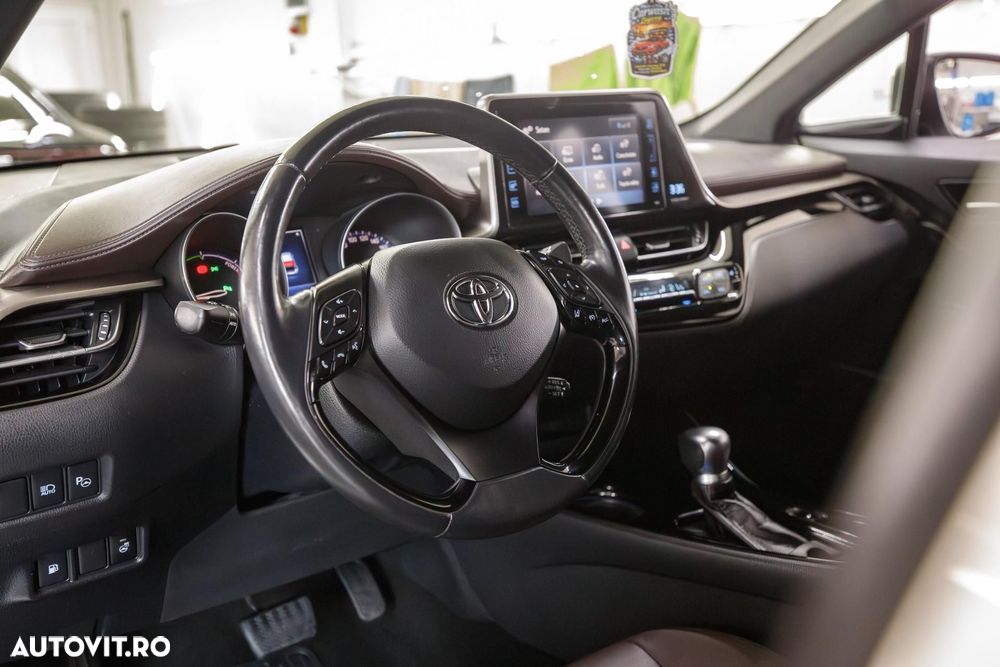 Toyota C-HR 1.8 HSD 122 CP 4x2 CVT C-ult Style bi-tone - 16