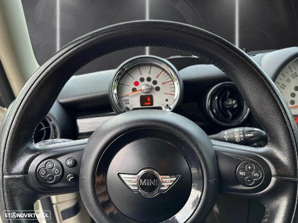 MINI 3 Portas Cooper SD - 20