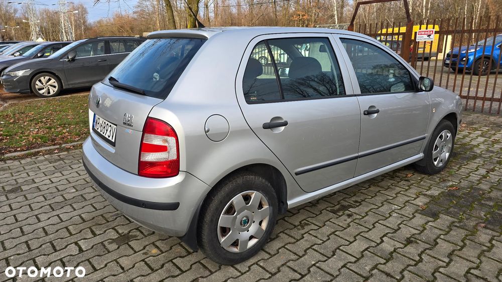 Skoda Fabia 1.4 16V Active - 5