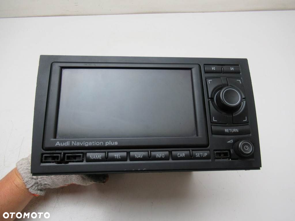 RADIO  - 817.00 PLN - AUDI A4 B6 (8E2) 2000 - 2005 1.9 TDI 96 kW [130 KM] olej napędowy 2000 - 2004 - 3