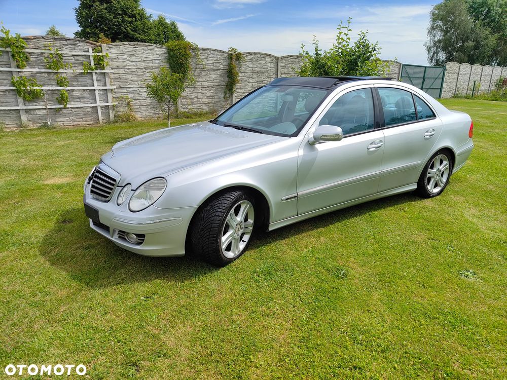 Mercedes-Benz Klasa E - 1