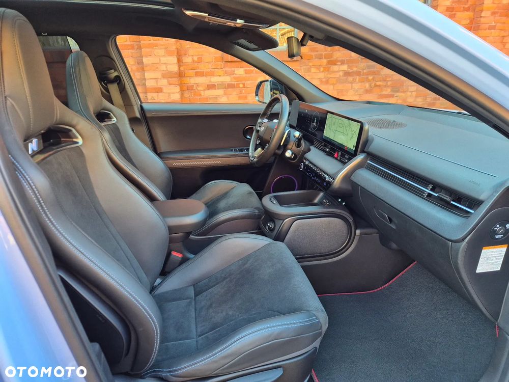 Hyundai IONIQ 5 - 12