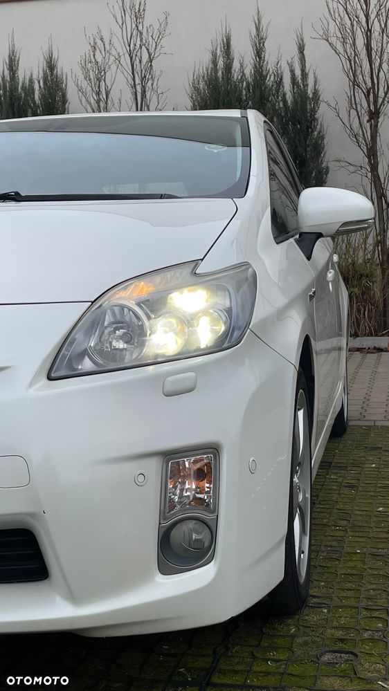 Toyota Prius 1.8 HSD Premium - 5