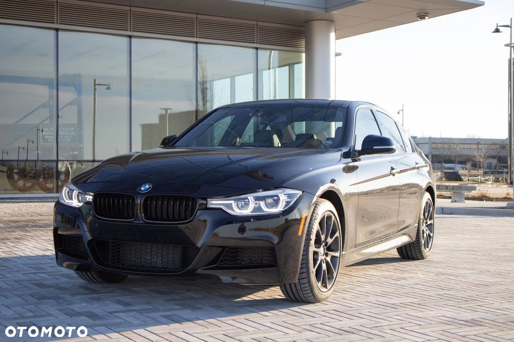BMW Seria 3 330i Sport Line sport - 2