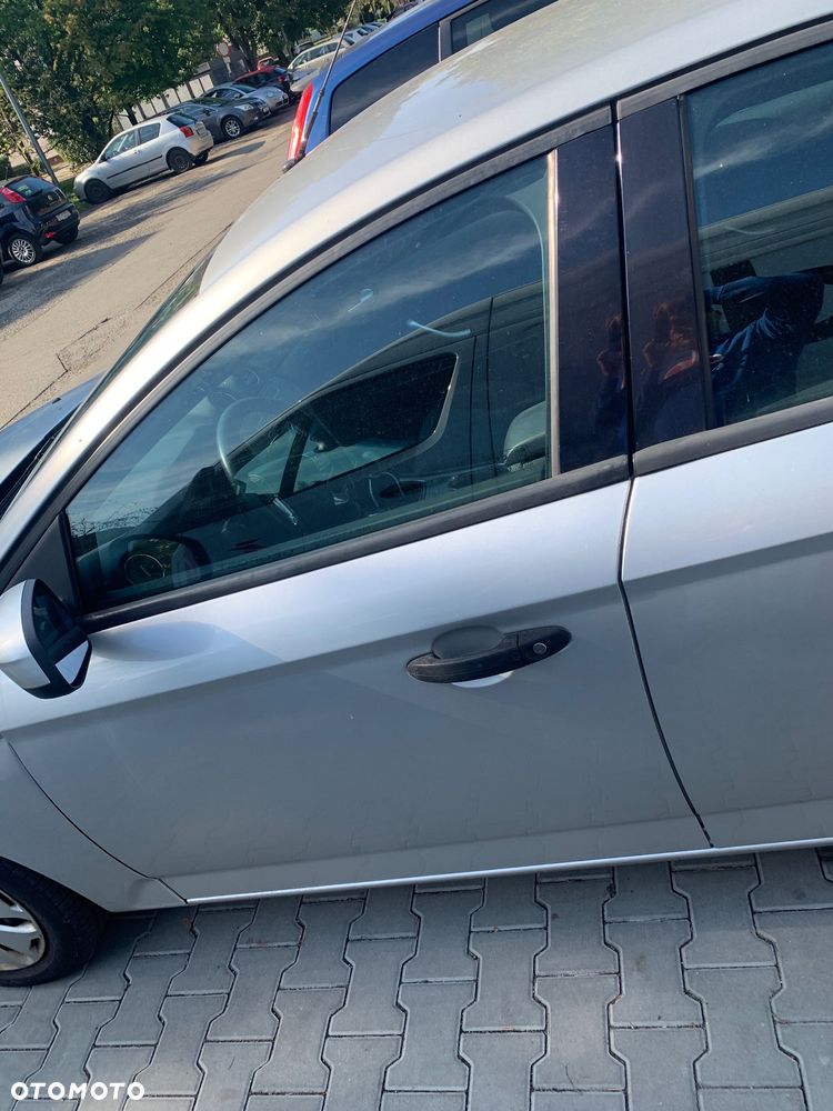 Ford Mondeo 2.0 TDCi Ambiente - 5