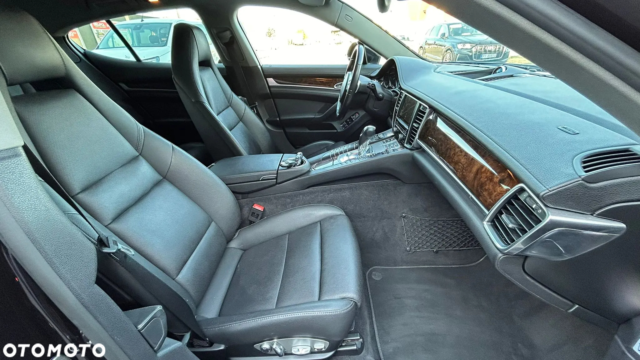 Porsche Panamera Standard - 9
