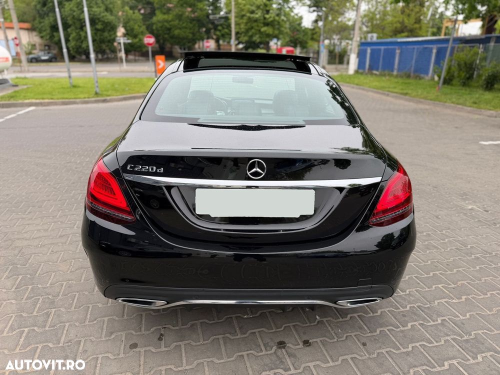 Mercedes-Benz C 220 d 4MATIC Aut - 11