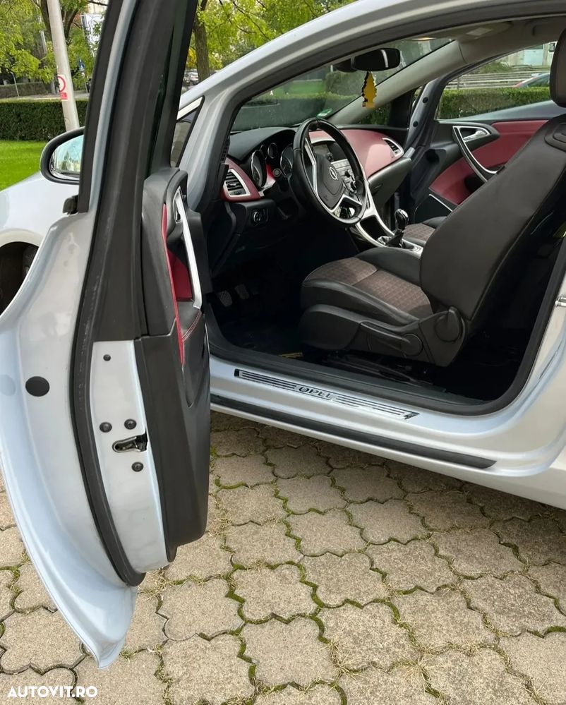 Opel Astra 2.0 CDTI ecoFLEX Start/Stop Edition - 4