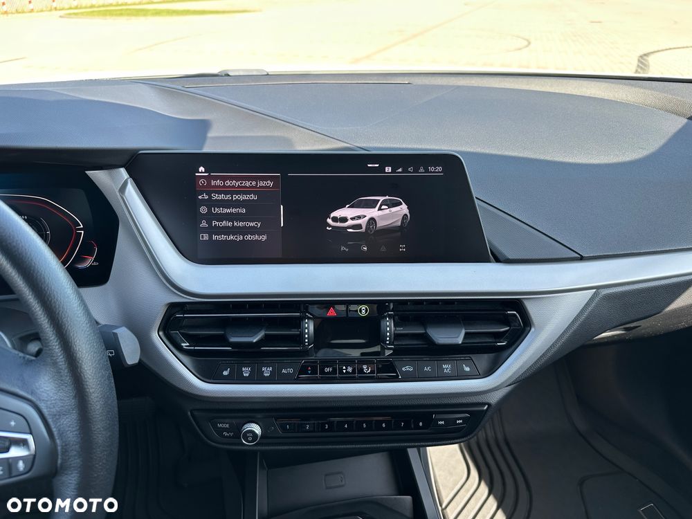 BMW Seria 1 118i - 16