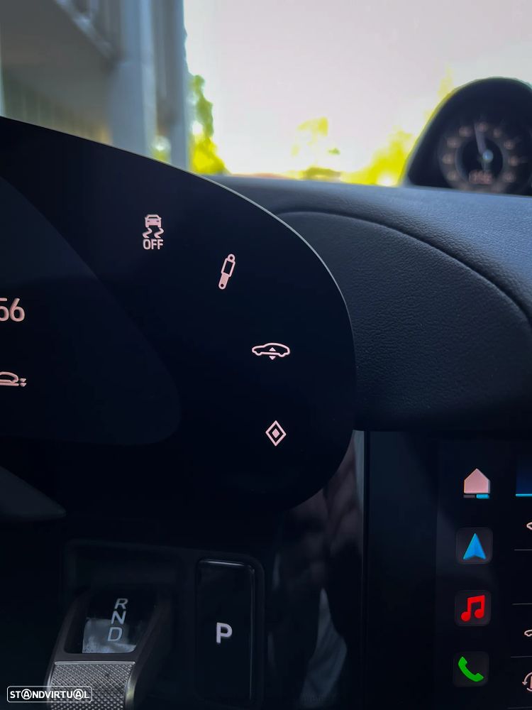 Porsche Taycan Bateria Performance Plus - 32