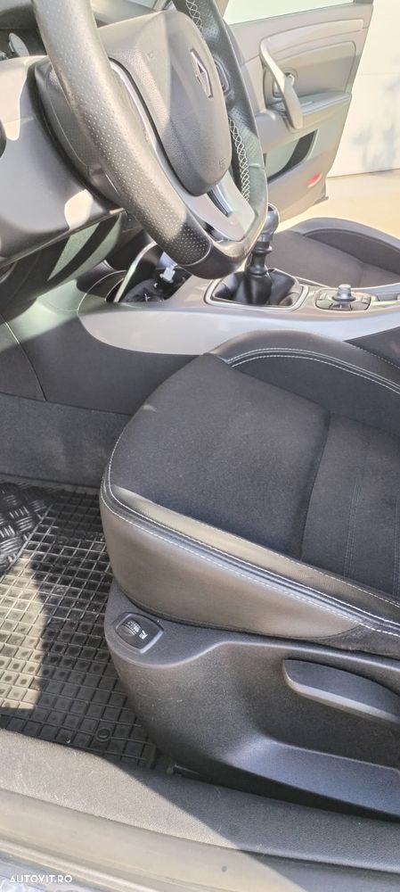 Renault Laguna - 6