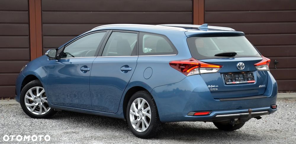 Toyota Auris 1.33 VVT-i - 6
