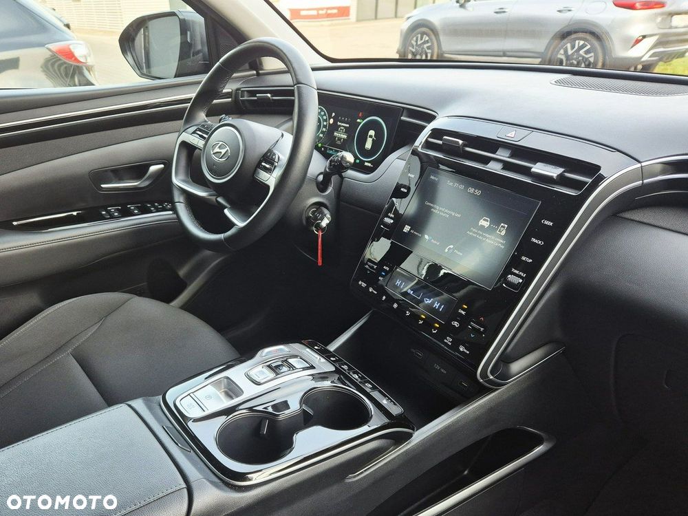 Hyundai Tucson 1.6 T-GDi HEV Smart 2WD - 31