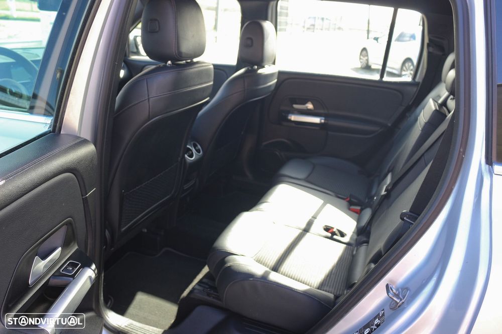 Mercedes-Benz GLB 180 d Progressive - 39