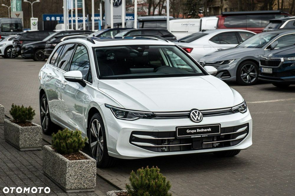 Volkswagen Golf Variant - 4