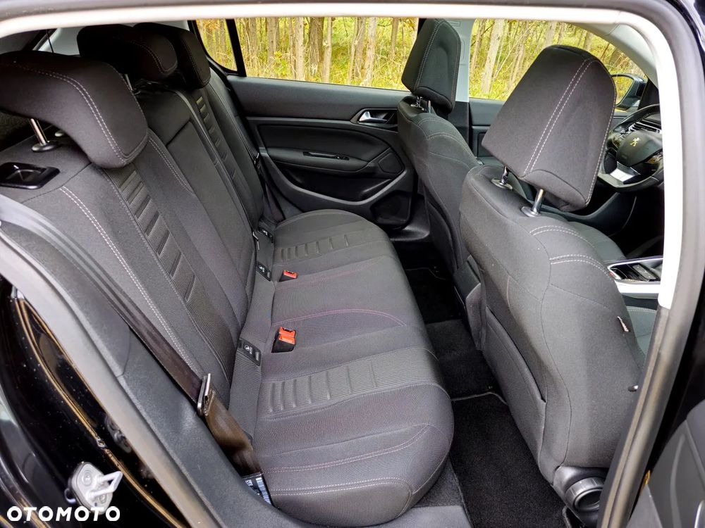 Peugeot 308 - 18