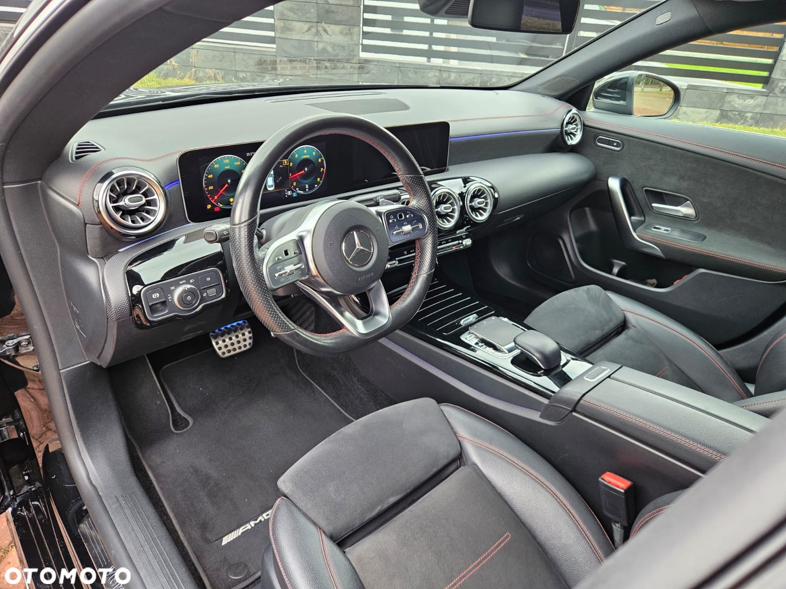 Mercedes-Benz CLA 200 7G-DCT AMG Line - 15