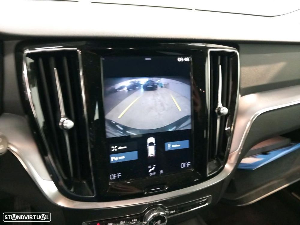 Volvo V60 2.0 D3 Momentum - 7