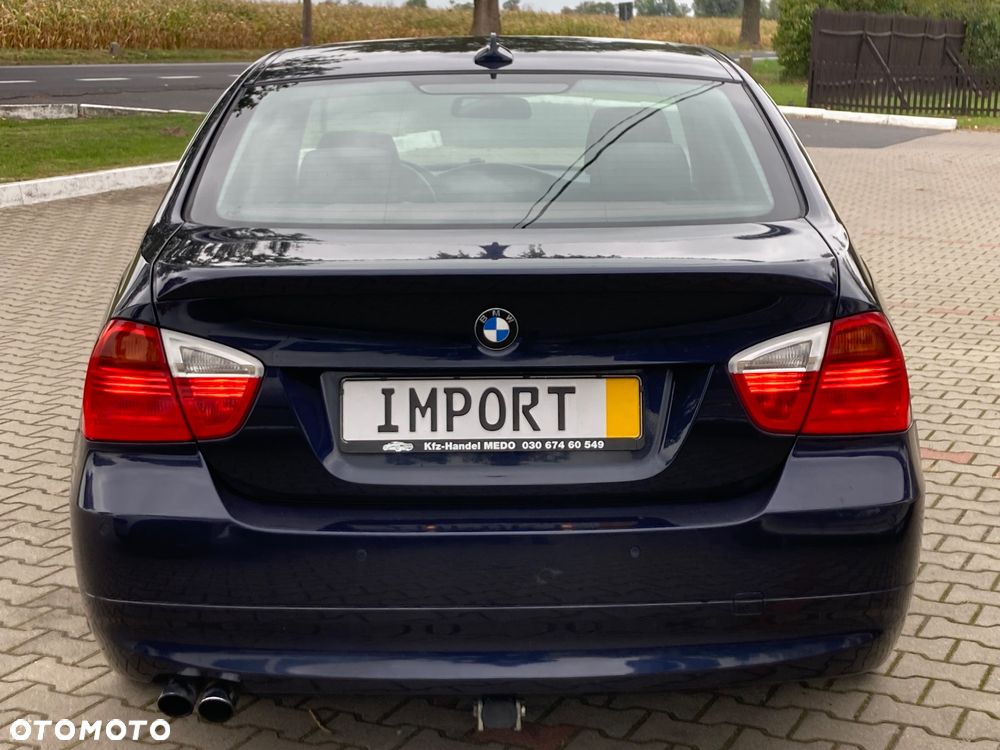 BMW Seria 3 325i - 12