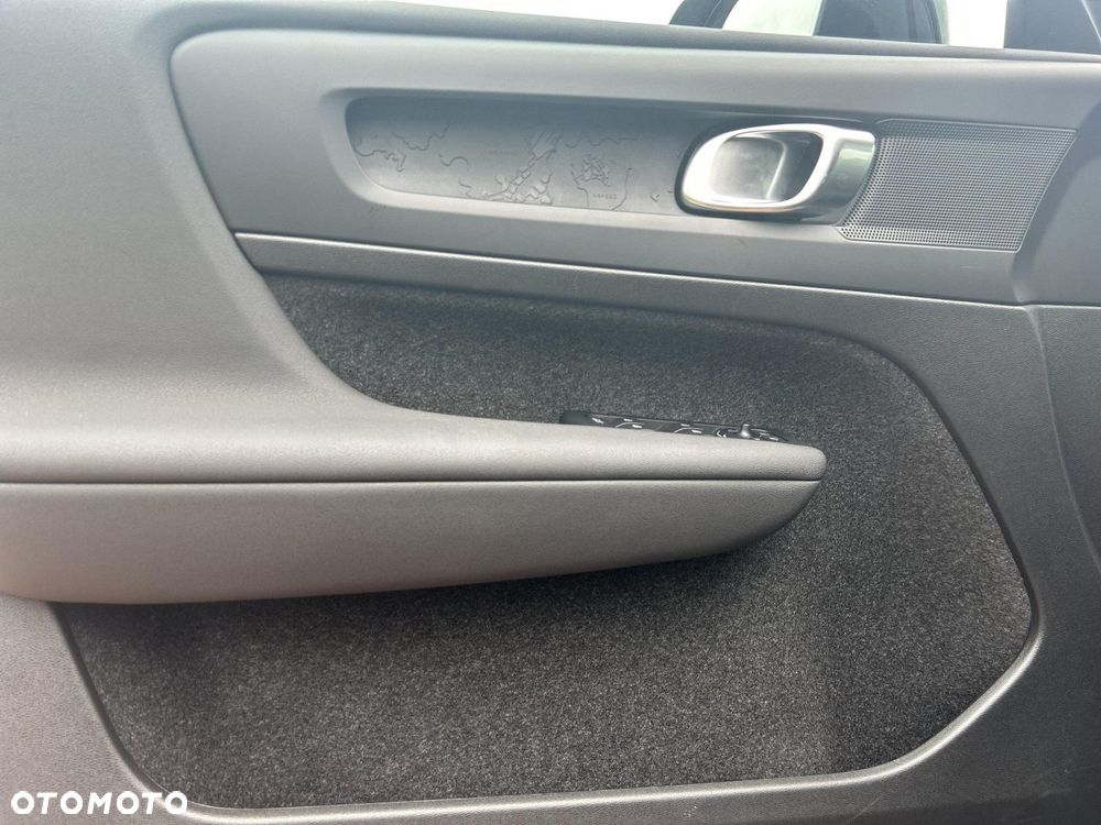 Volvo XC 40 - 10