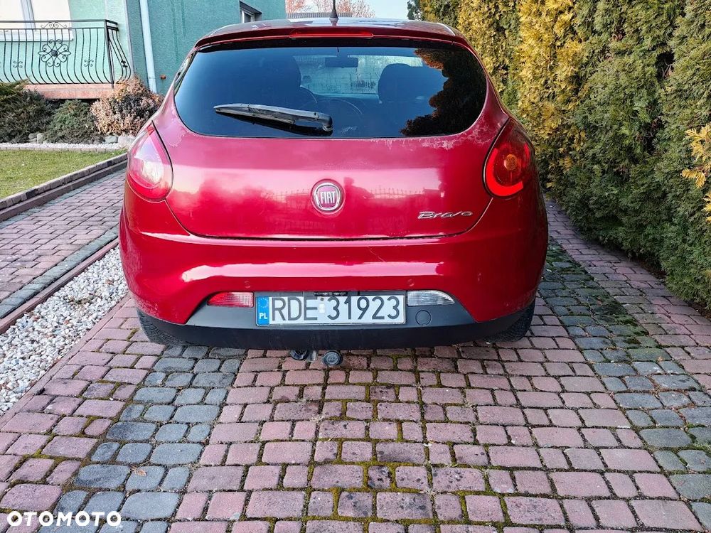 Fiat Bravo ver-1-6-multijet-16v-dpf-emotion - 8