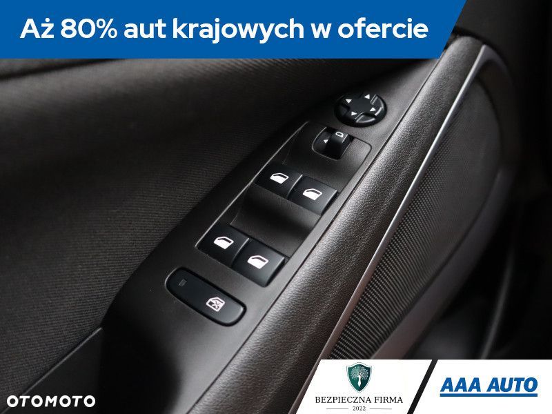 Opel Crossland X - 21