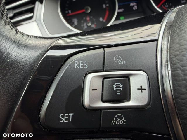 Volkswagen Passat 2.0 TDI BMT Comfortline - 13