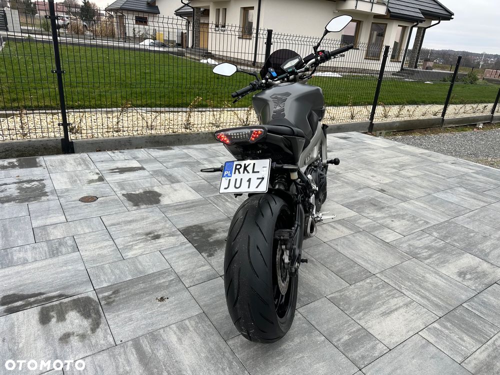 Yamaha MT - 4