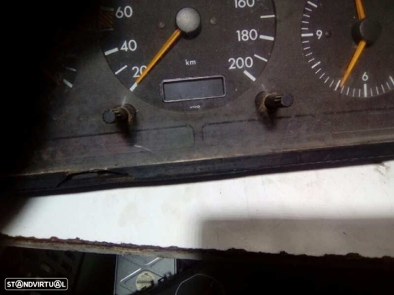 QUADRANTE MERCEDES-BENZ CLASSE V 1998 - 3