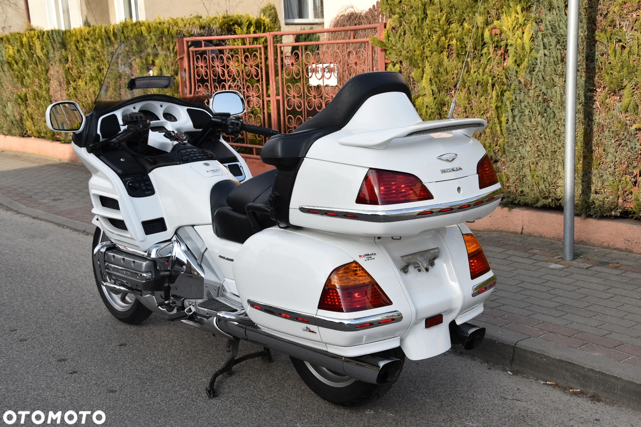 Honda GL - 8