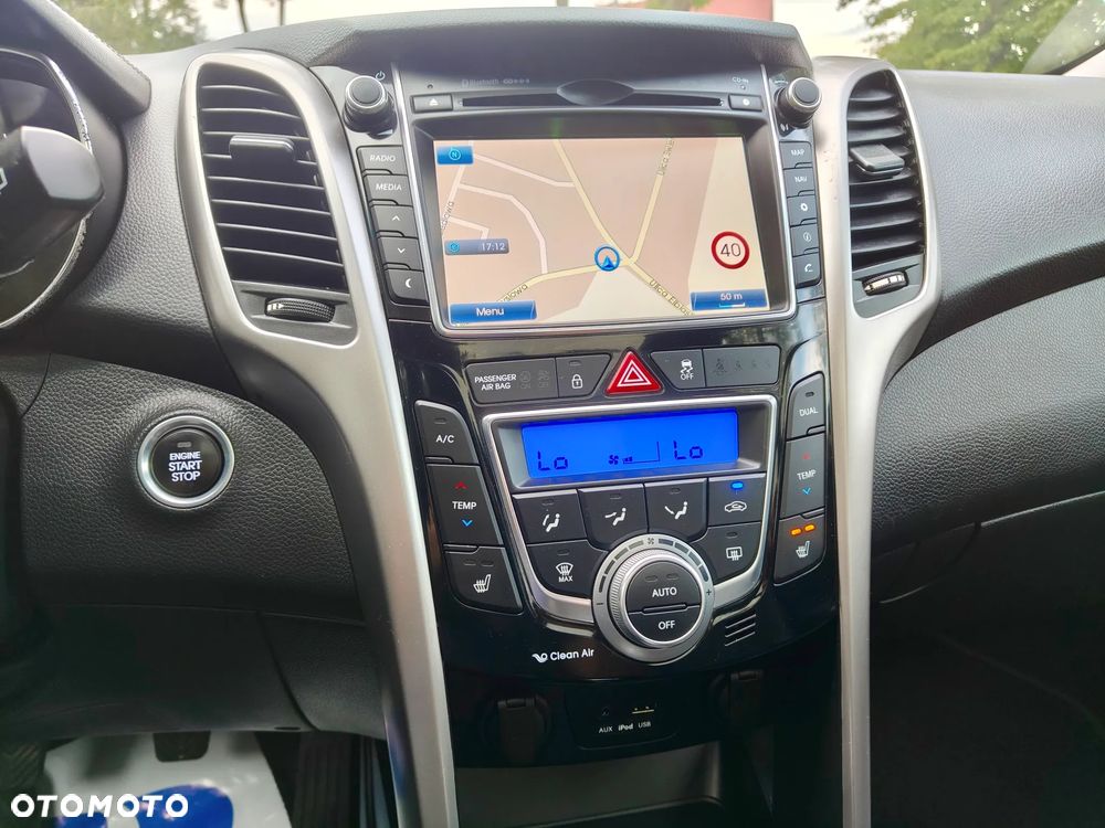 Hyundai i30 1.6 CRDi Premium - 35