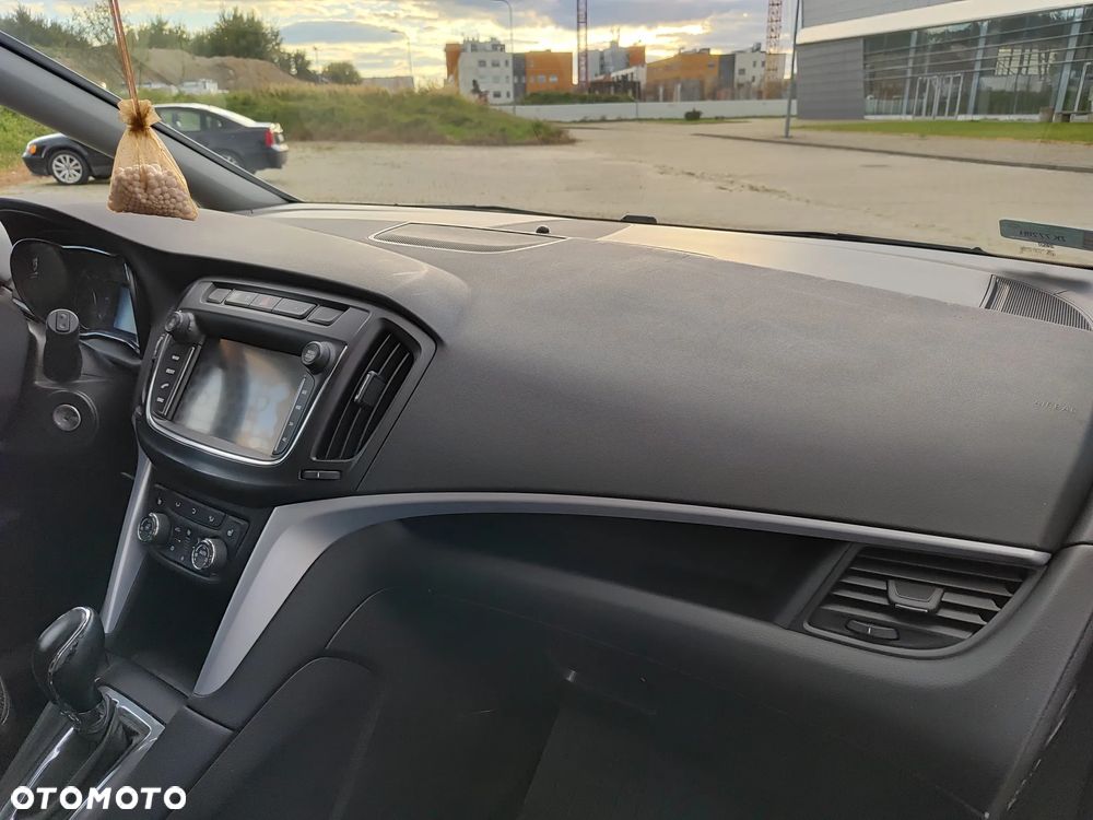 Opel Zafira - 11