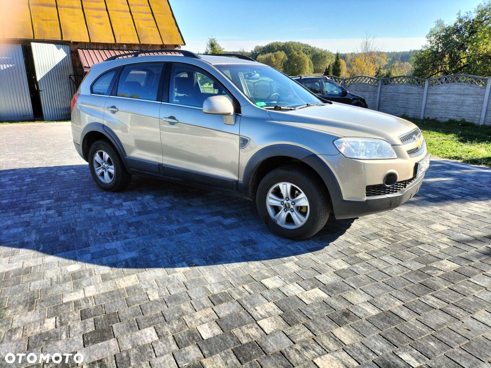 Chevrolet Captiva 2008 photo 2