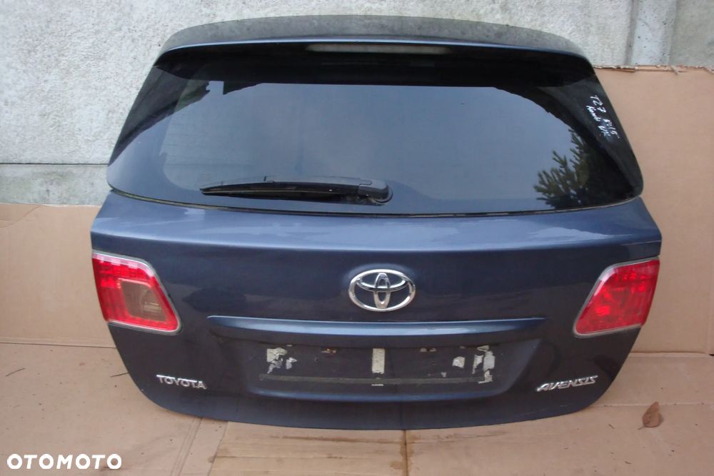 TOYOTA AVENSIS T27 klapa tylna kombi lak 8S6 - 1