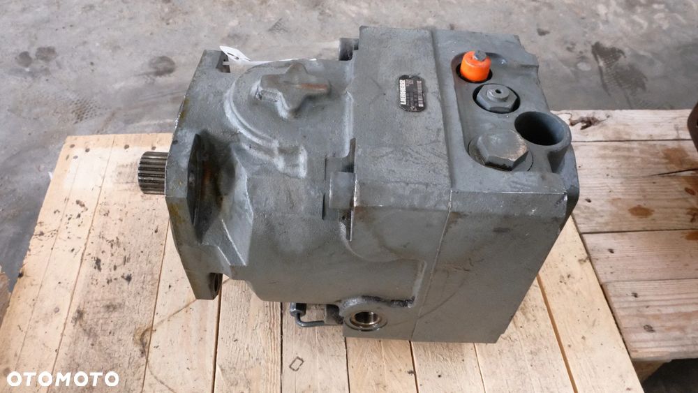 silnik hydrauliczny liebherr DMVA 0 165 np koparki A 924 A 934c - 3