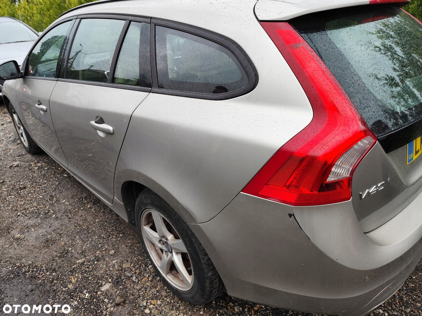 VOLVO V60 I 10-18 DRZWI LEWE TYLNE TYŁ KOMPLETNE W KOLOR 484 - 15