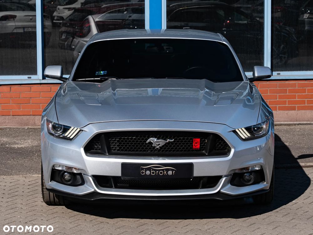 Ford Mustang - 13
