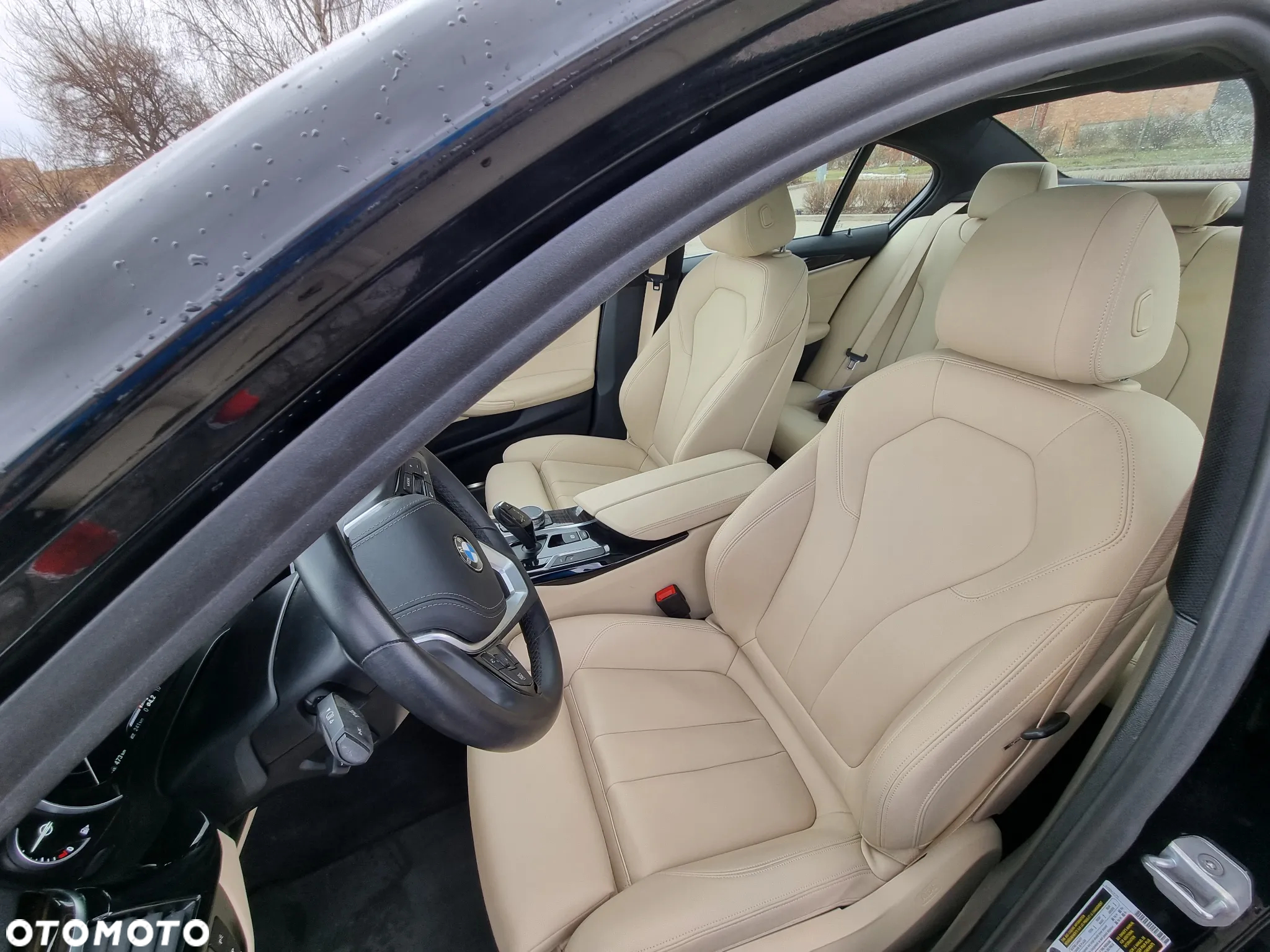 BMW Seria 5 530e - 6