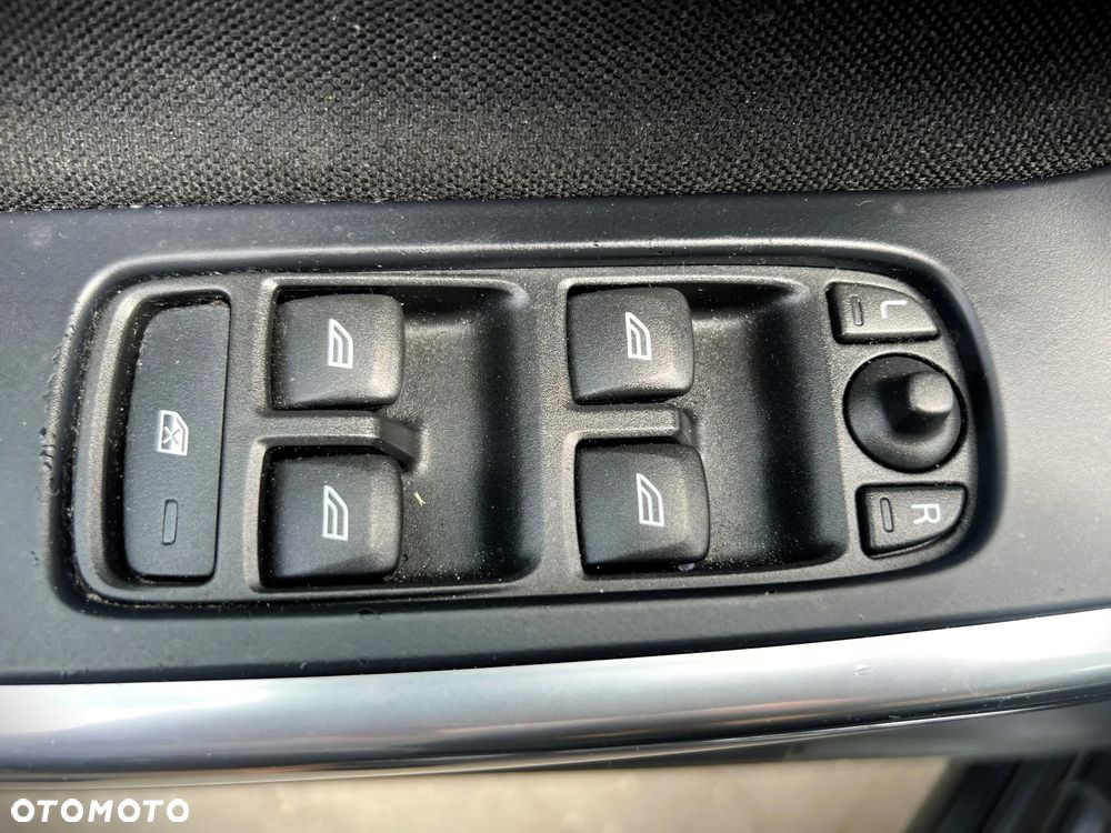 Volvo S60 D2 - 16