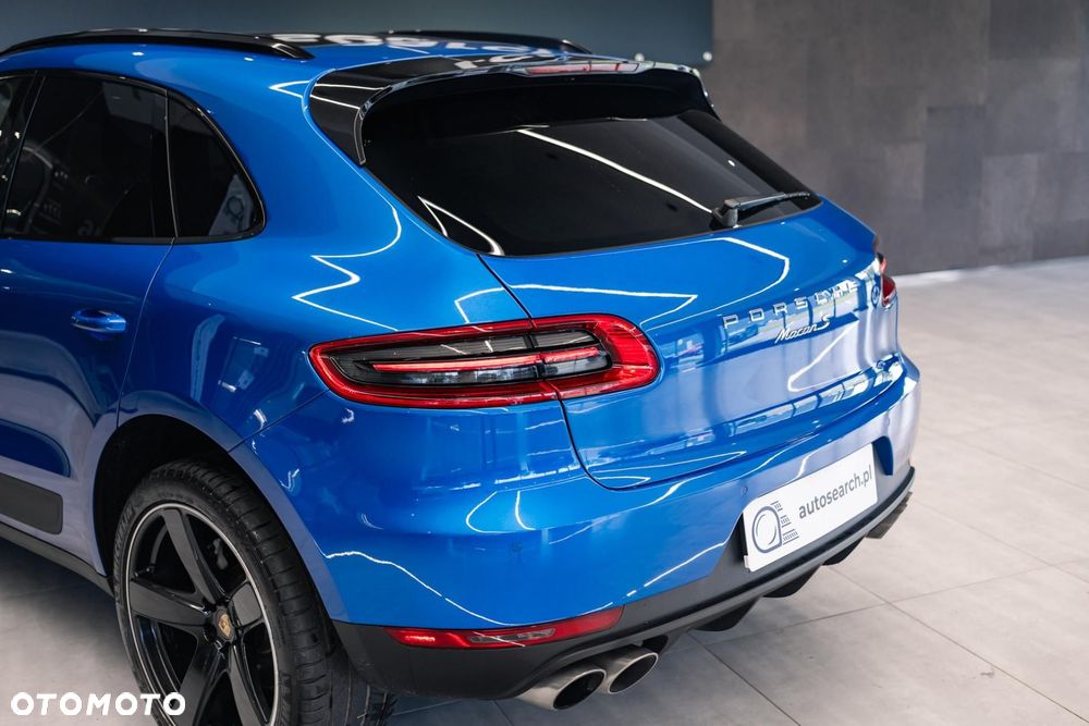 Porsche Macan S - 40