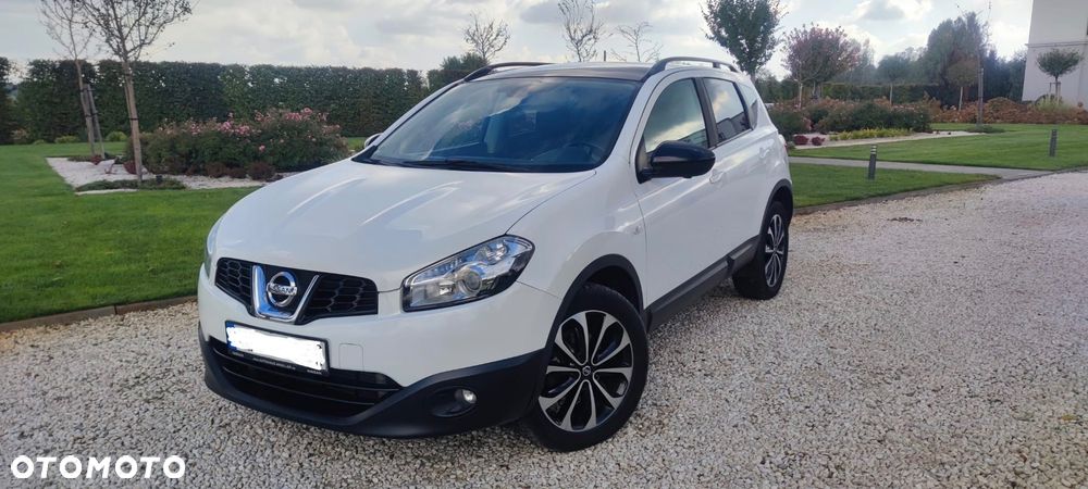 Nissan Qashqai - 2