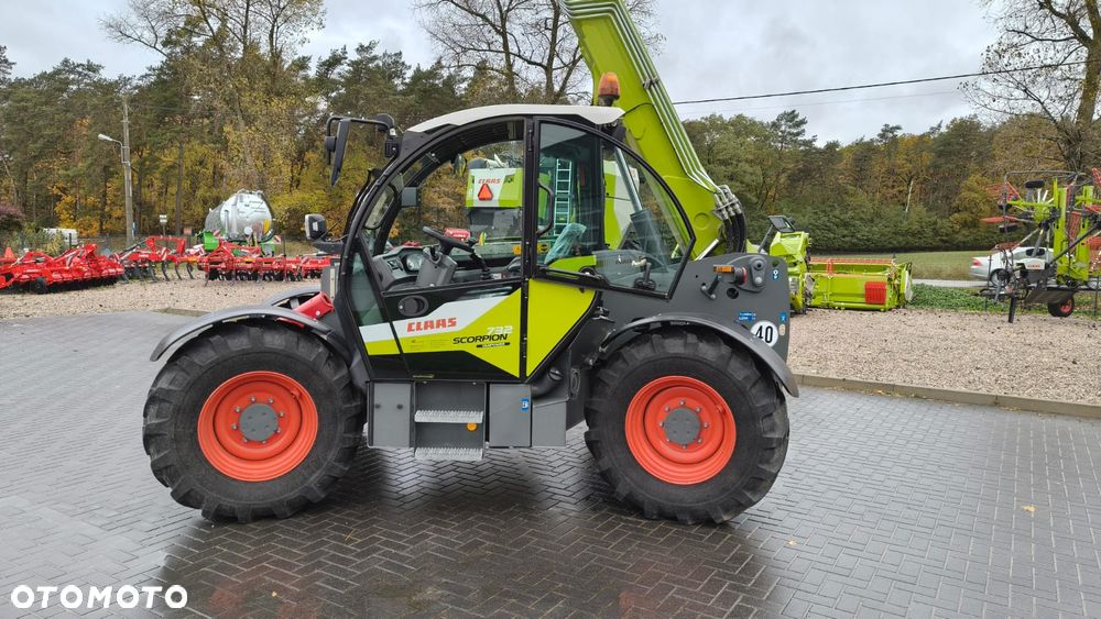 Claas SCORPION 732 VP Stage V