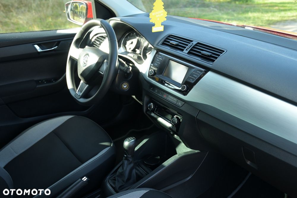 Skoda Fabia - 24