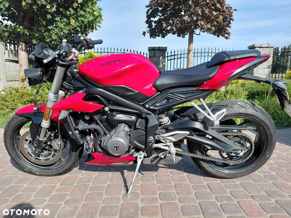 Triumph Street Triple - 2