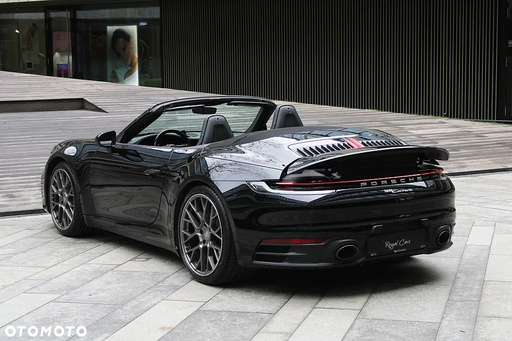 Porsche 911 Carrera Cabriolet PDK - 3