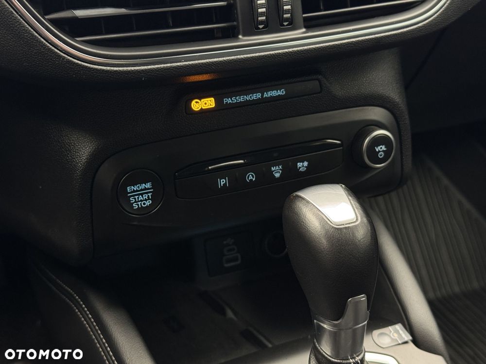 Ford Focus 1.0 EcoBoost mHEV Titanium X - 25
