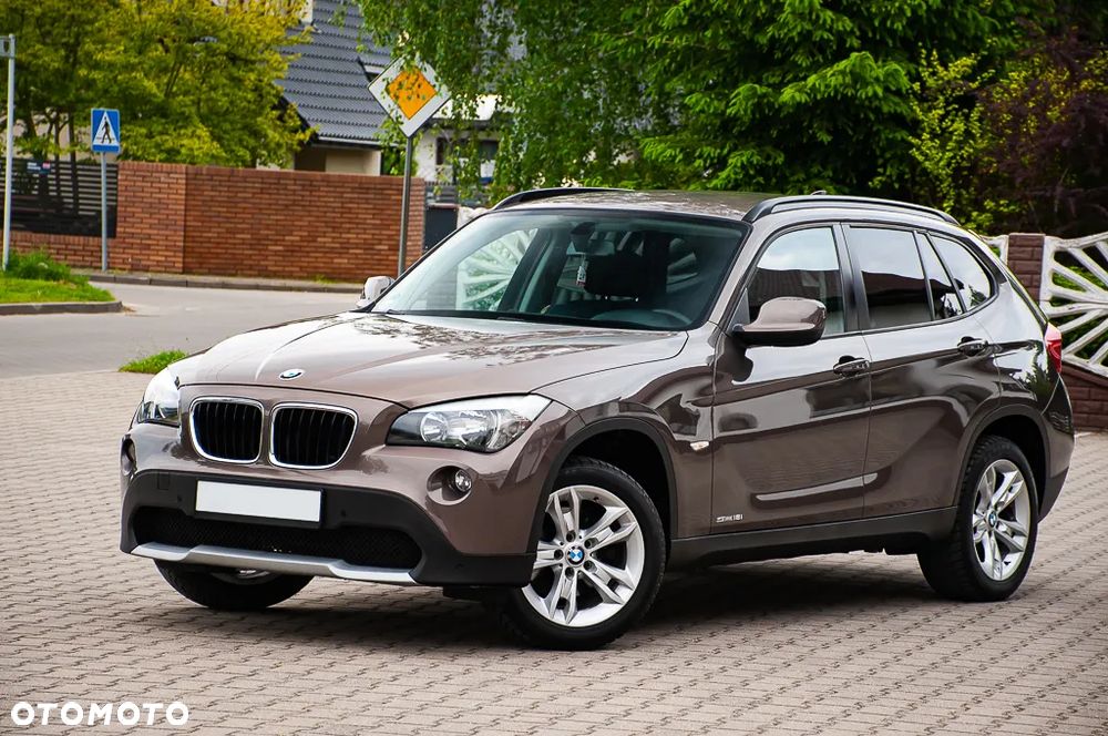 BMW X1 sDrive18i - 35