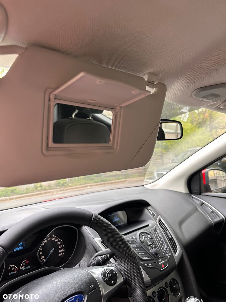 Ford Focus 1.6 TDCi DPF Trend - 9