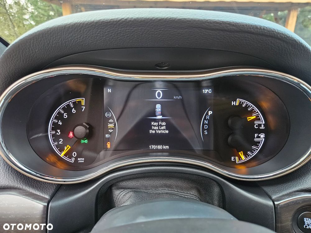 Jeep Grand Cherokee - 15